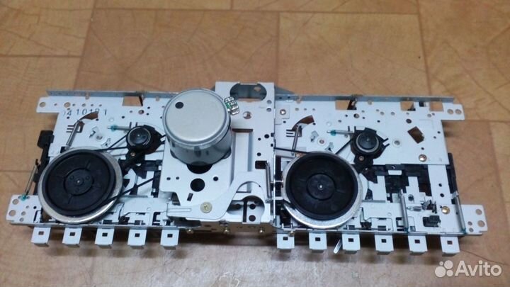 Лентопротяжной механизм, головки, моторы, ролики