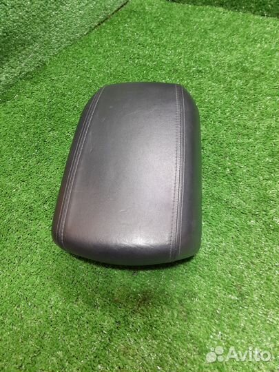 Крышка подлокотника хендай ix35