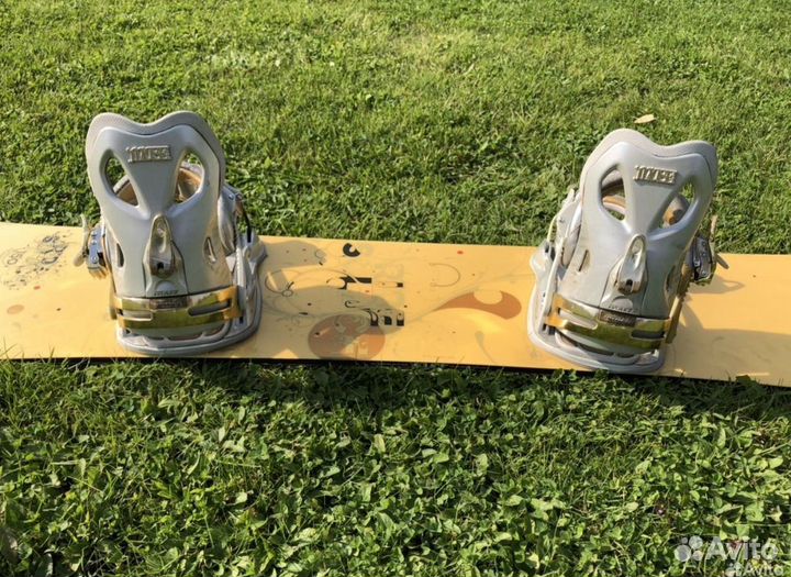 Сноуборд +крепы+ботинки