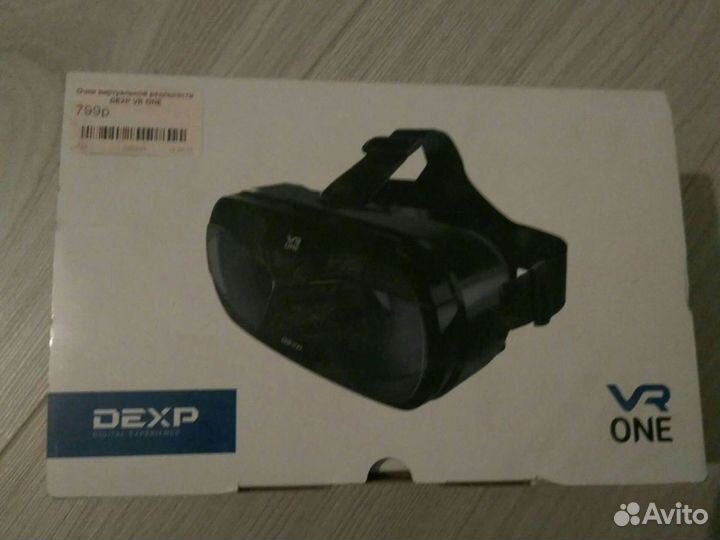 Очки в виртуальной реальности dexp VR ONE на телеф