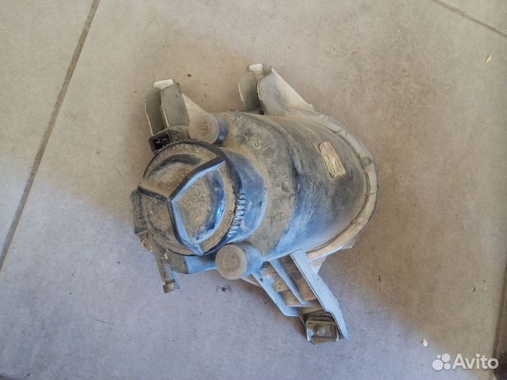 Фара противотуманная Peugeot 206 2006
