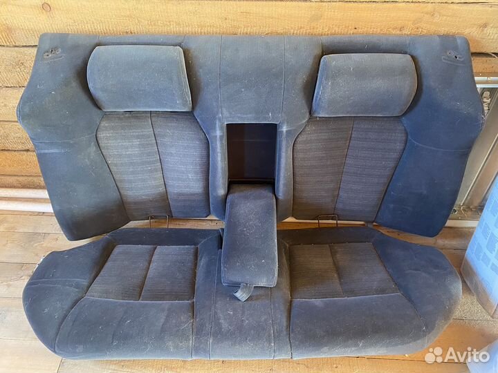 Сиденья задний ряд