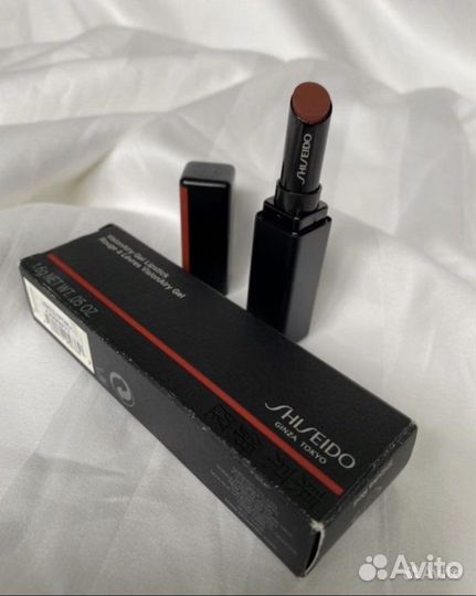 Shiseido помада