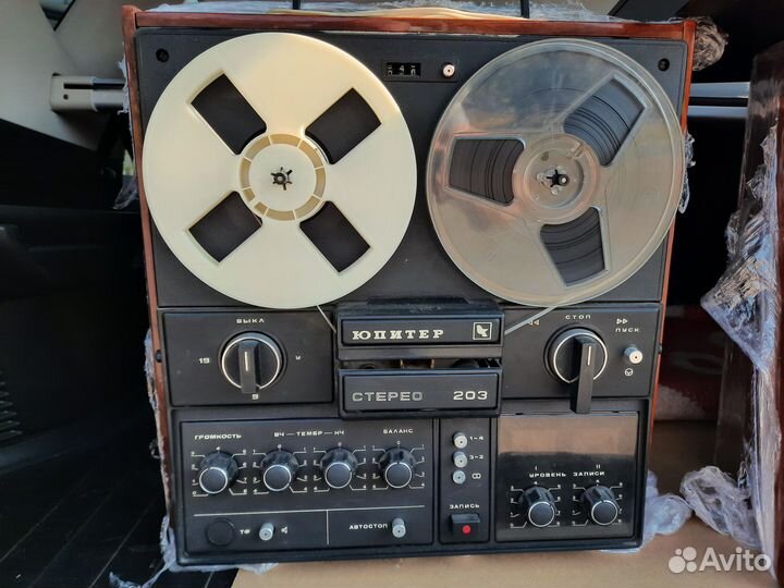Катушечный магнитофон Юпитер 203 стерео
