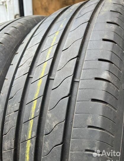 Goodyear EfficientGrip 2 SUV 275/60 R20