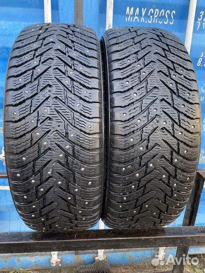 Nokian Tyres Hakkapeliitta 8 SUV 235/60 R18 107T