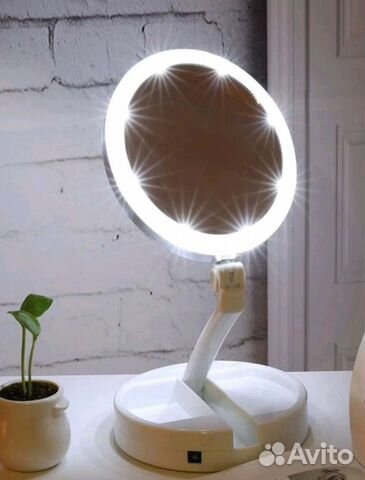 Зеркало косметическое с подсветкой для макияжа