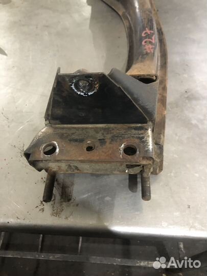 Балка подрамник ваз 2107