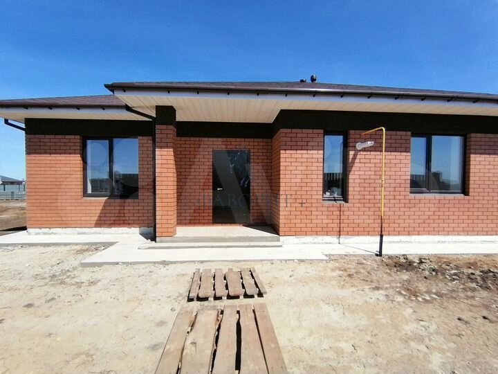 Дом 103 м² на участке 8 сот.