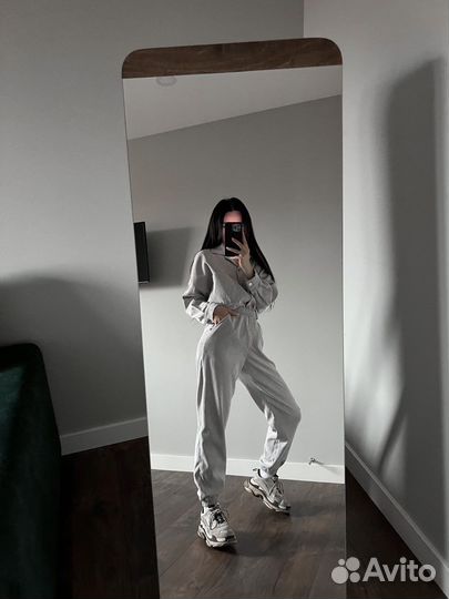 Спортивный костюм женский вельвет объемный