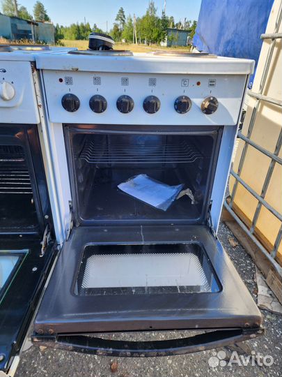 Электрическая кухонная плита