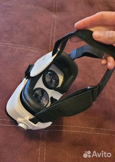 Очки виртуальной реальности для телефона Bobovr Z4