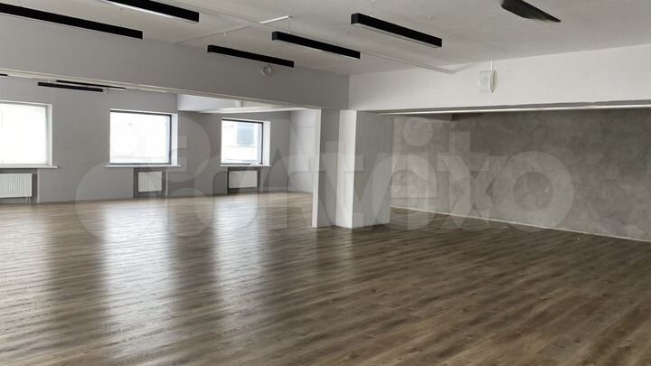 Сдам офисное помещение, 290 м²