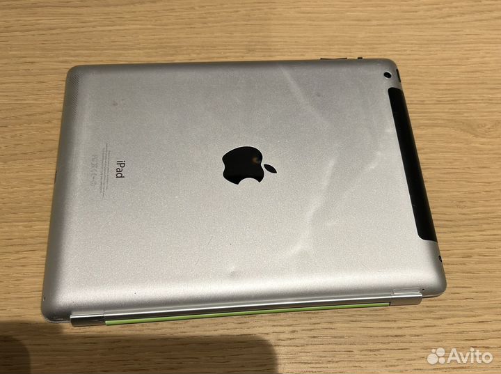 iPad 4 белый