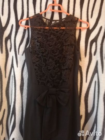 Платье черное