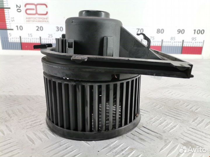 Моторчик печки для Volkswagen Bora 1J1819021C