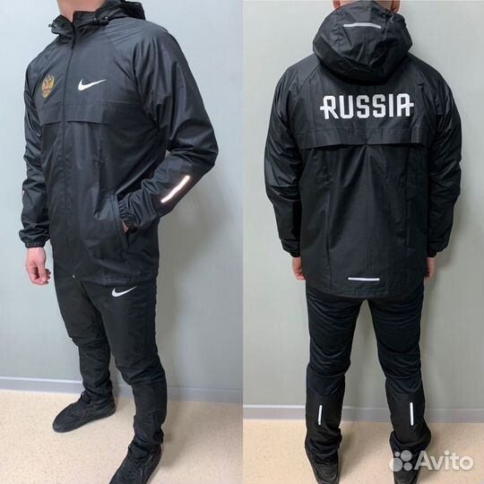 Спортивный костюм Nike