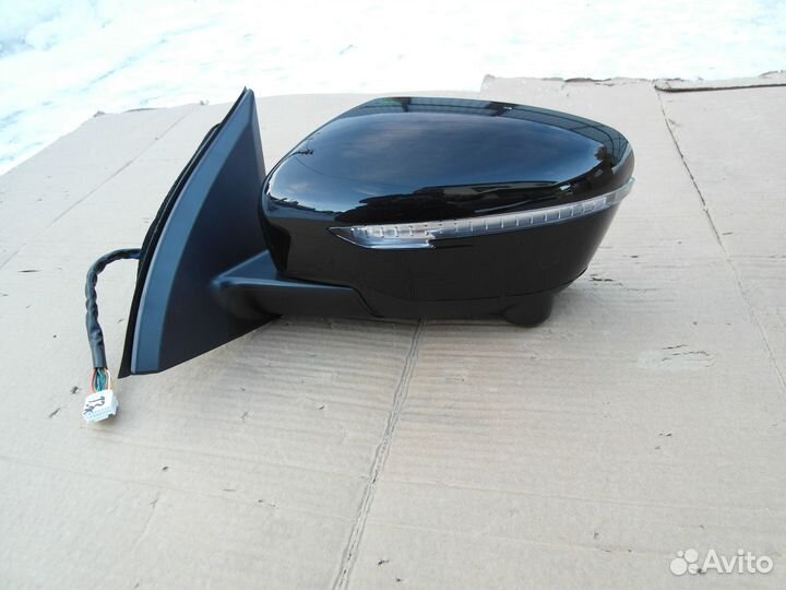 Зеркало левое 13 конт с камерой Nissan Qashqai J11