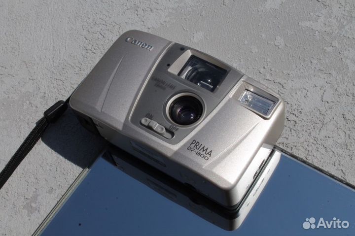 Плёночный фотоаппарат Canon Prima BF-800