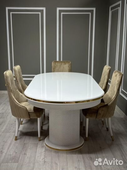 Стол и Стулья