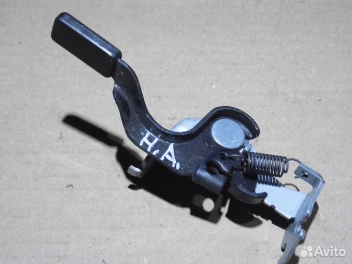 Ручка открывания бензобака Лексус лс