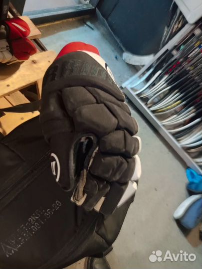 Краги хоккейные Warrior 14