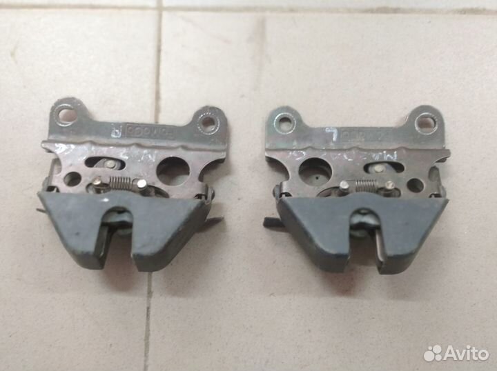 Замки спинки заднего сиденья Mazda 6 GG