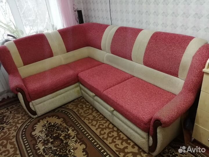 Угловой диван