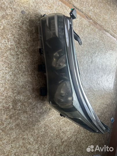 Фара левая toyota corolla 2014 г оригинал