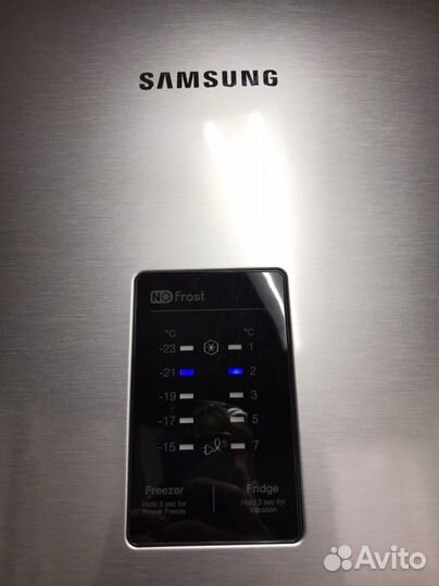 Холодильник Samsung No Frost