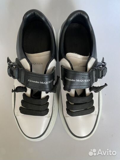 Кроссовки Alexander McQueen 38