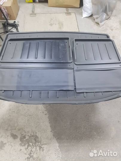 Коврик в багажник Subaru Imreza GH