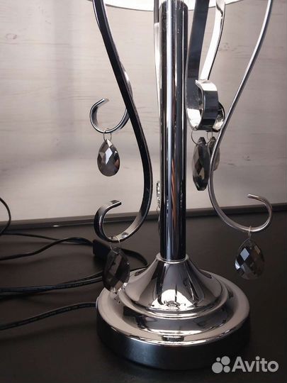 Лампа настольная