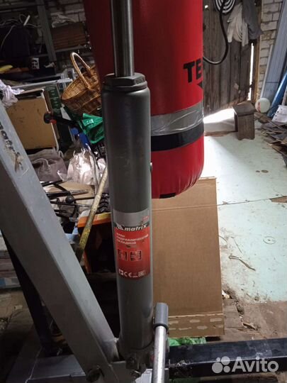 Кран гидравлический