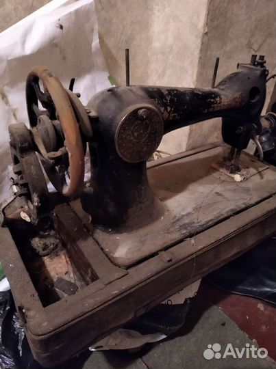 Швейная машинка Подольская бу