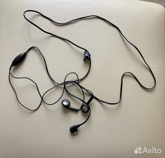 Наушники samsung