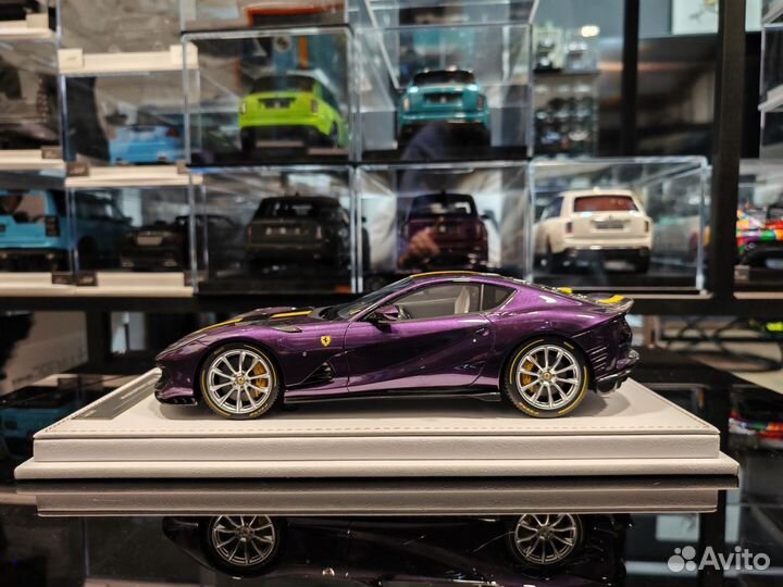 Ferrari 812 competizione Honk Kong 1:18