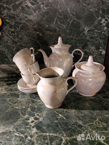 Чайный сервиз / чайник / молочник / сахарница