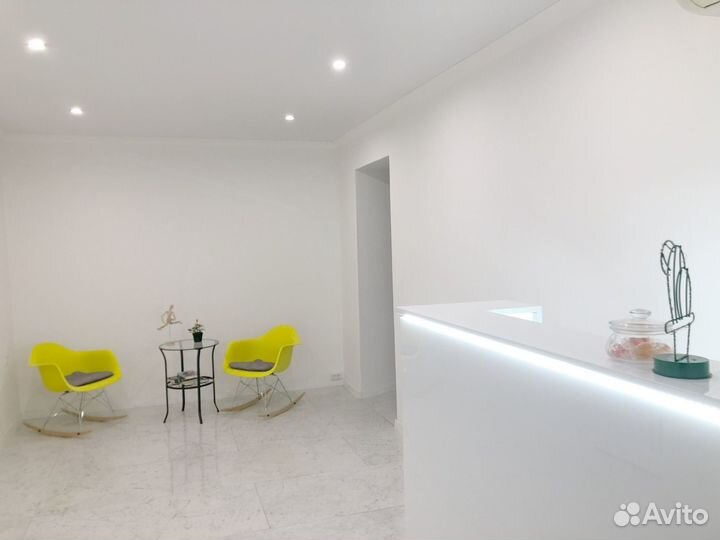 Ресепшн стойка администратора