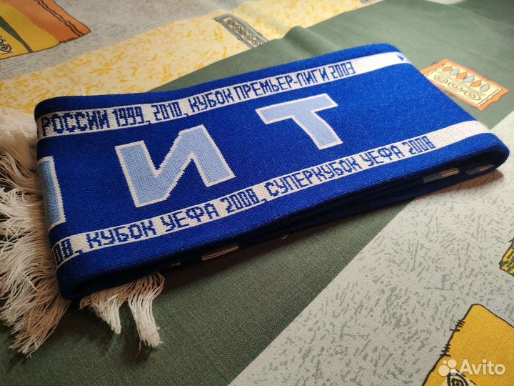 Роза Зенита, шарф