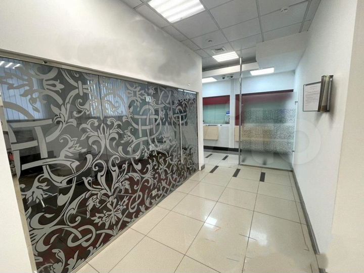 Продам помещение свободного назначения, 560 м²