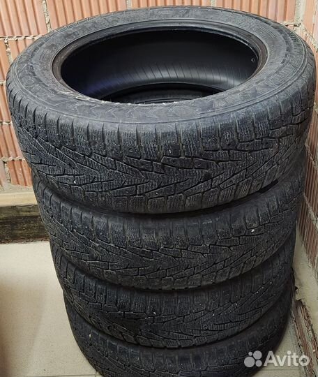 Nokian Tyres Hakkapeliitta 7 SUV 225/60 R18