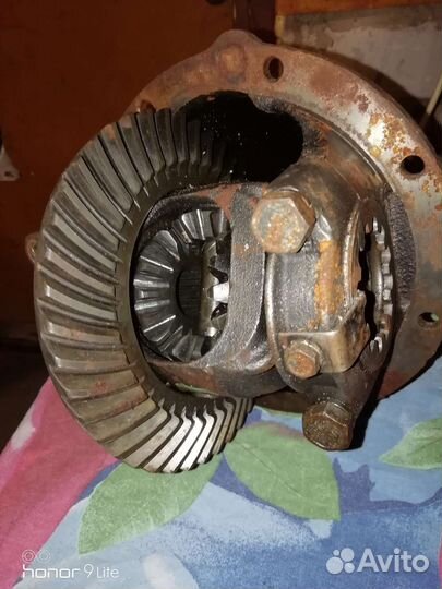 Редуктор задний