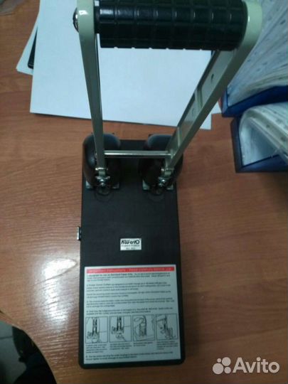 Дырокол KW-trio 952