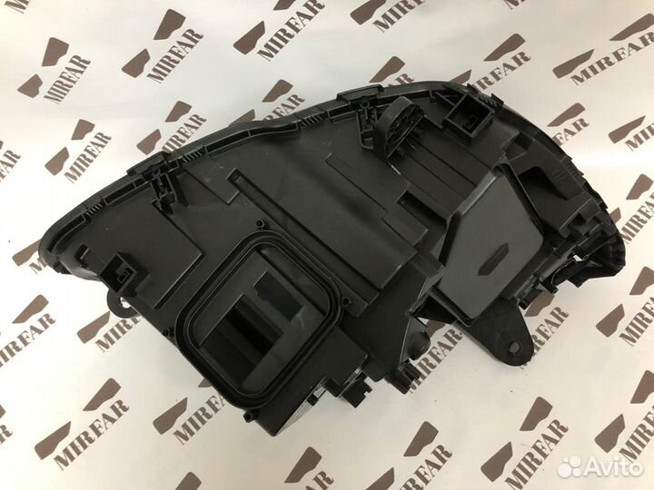 Левый корпус фары Mercedes-Benz C klasse w205