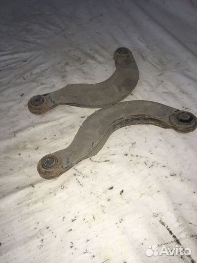 Рычаг, тяга подвески Volvo V50 B5244S 2008