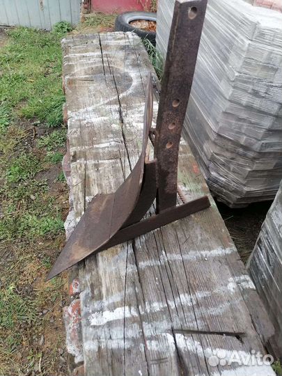 Плуг для мотоблока