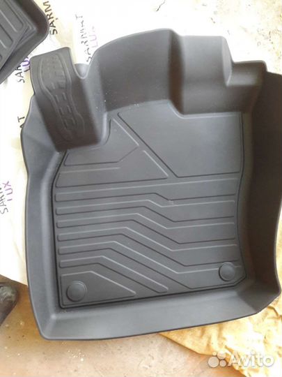 Автомобильные коврики резиновые