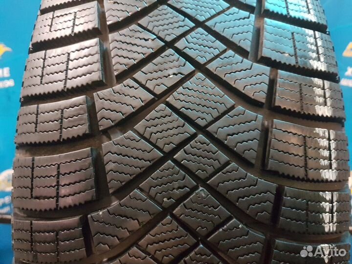 Pirelli Ice Zero FR 225/60 R18