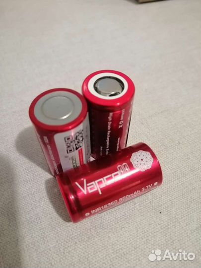 Аккумуляторных батарейки